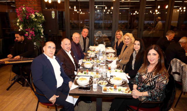 İZSİAD iftarda buluştu