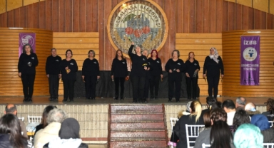 Kemalpaşa'da anlamlı 8 Mart kutlaması