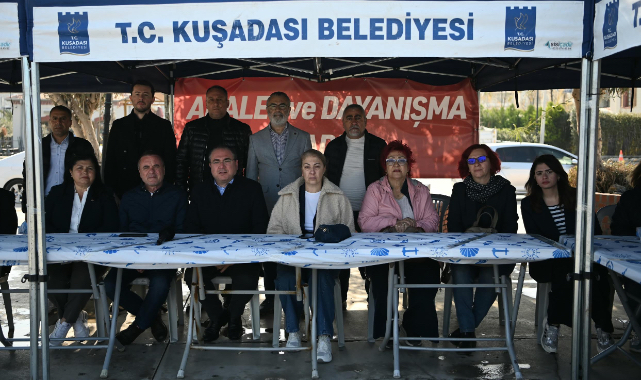 Kuşadası'nda Ömer Günel için 'Demokrasi Nöbeti' başladı