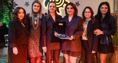 Öznur Tugay: Kadınlar için değişimi güç birliğiyle sağlayalım