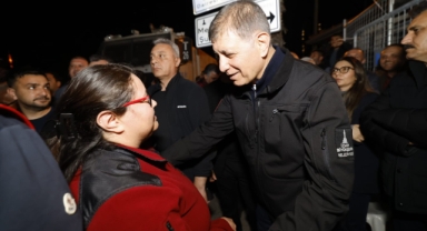 Başkan Cemil Tugay İzmirlileri Meslek Fabrikası mitingine davet etti