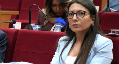 CHP'li Özkan'dan AKP'li Yıldız'a sert cevap: Öncelikle İzmir halkından özür dilemelisiniz