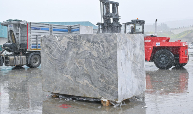 Doğaltaşın kalbi İzmir’de atacak