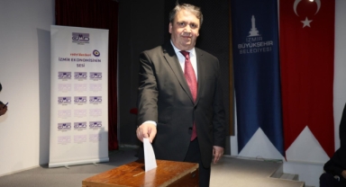 EMD İzmir Şubesi'nde Murat Demircan güven tazeledi