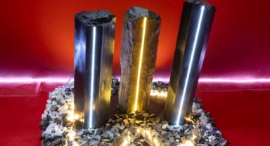 Gençlerden doğaltaşa “dekoratif” dokunuş