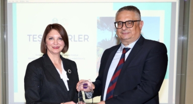 İZİKAD üye buluşmasında küresel belirsizlikler ve tarımın geleceği ele alındı