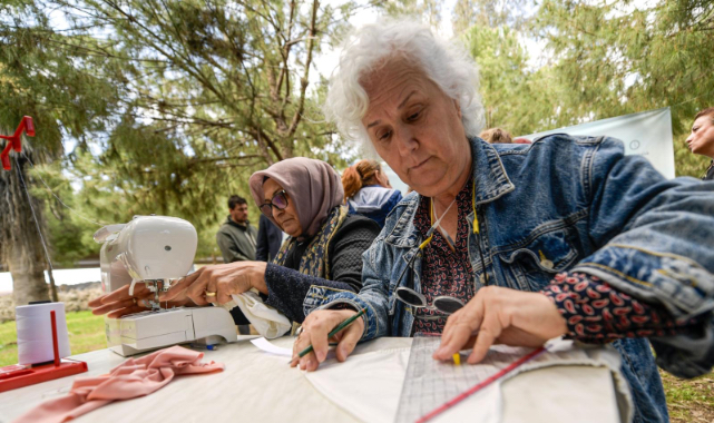 Meslek Fabrikası'nda makineler taşındı, eğitime açık alanda devam edildi