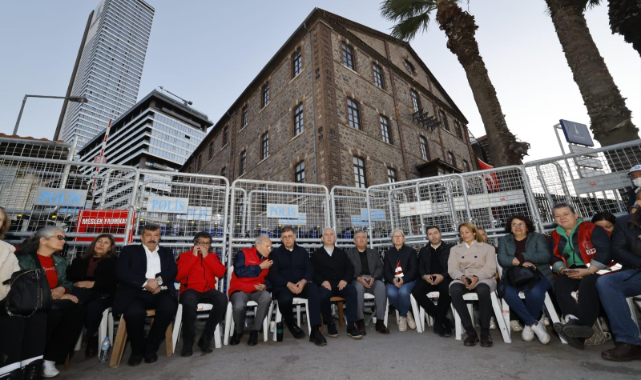 Meslek Fabrikası önünde “Ata Mirası” nöbeti sürüyor