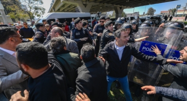 Meslek Fabrikası önünde sürdürülebilir eylem kararı