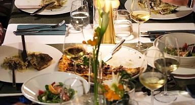 Monreve Group ve OGGUSTO Ege'de gastronomi ve sanatı buluşturuyor