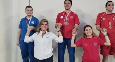 Narlıdere'nin madalya avcısı Sarp, büyük bir başarıya imza attı