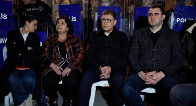 Tugay’dan Meslek Fabrikası önünde kararlılık mesajı: Tek başıma da olsam devam edeceğim