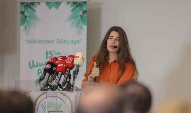 Uluslararası Alaçatı Ot Festivali'nde doğanın lezzetleri bir araya geliyor
