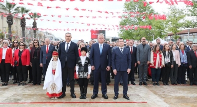Urla’daki 23 Nisan coşkusundan renkli görüntüler