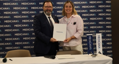 Zafere ulaşan kulaçlar Medicana'ya emanet