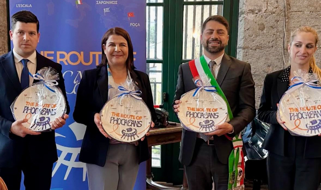 Napoli'de tarihi an: 'La Rotta dei Focei' uluslararası derneği kuruldu
