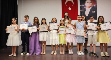Basamak kursiyerlerinden yıl sonu etkinliği