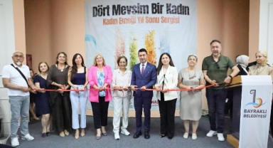 Bayraklı’nın üreten kadınları eserlerini sergiledi