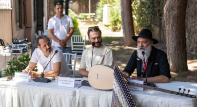 Bornova’da çalgı yapımının büyüsü yaşandı