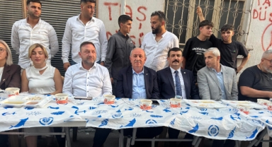 CHP İzmir İl Başkanı Gümrükçü, İmam Hüseyin ve Atatürk’ün mücadelesi bizleri birleştiriyor