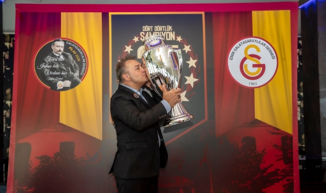 Galatasaraylılar kupa heyecanını İzmir’de de yaşadı