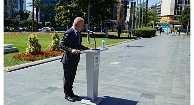 İZSMMMO Başkanı Mehmet Kuzu, mali müşavirlerin zorlu çalışma koşullarına vurgu yaptı
