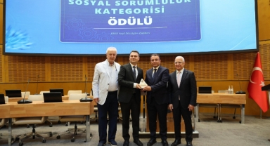 Pınar Süt’e yeşil dönüşüm ödülü