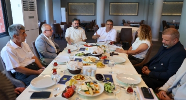 Buca'da siyasiler ortak masada buluştu