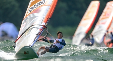 EMR Windsurf kürsüden inmiyor