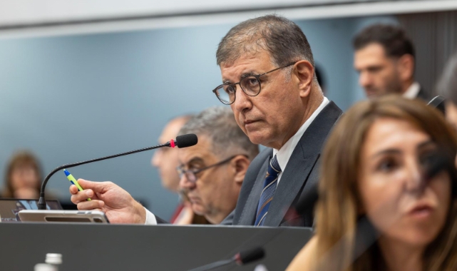 “İzmir’in sorunlarını birer birer çözelim diye yola çıktık”