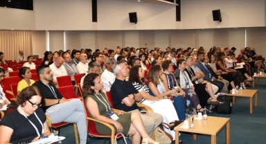 Küresel sorunlara İzmir’den ortak akıl