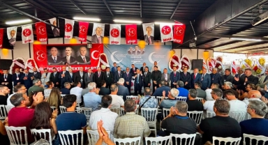 MHP İzmir kongrelerini tamamladı
