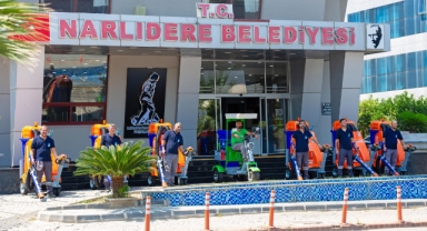 Narlıdere'nin sokaklarında artık filler geziyor