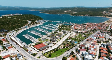 Teos Marina'da IDF Duty Free hizmete açıldı